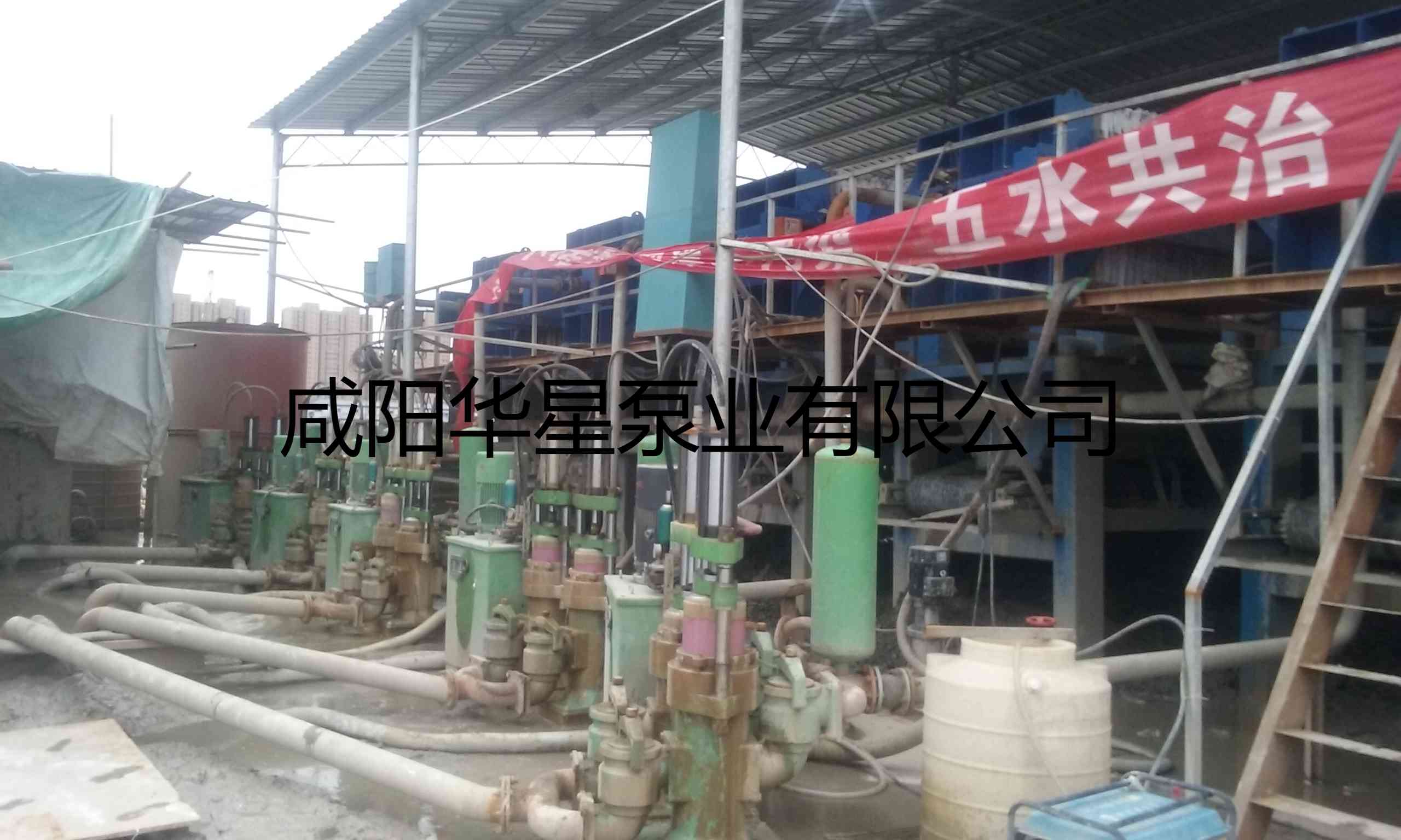 華星陶瓷柱塞泵打樁污泥使用現場-03 華星陶瓷柱塞泵打樁污泥使用現場-03